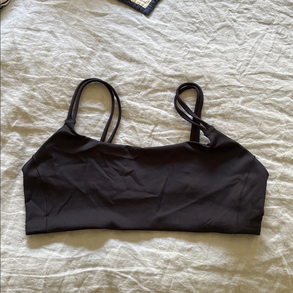 Left on Friday - Pool Days Top D+ in Jet